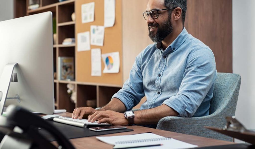 Decisión de nube pública o infraestructura on premise entre grandes empresas y emprendedores